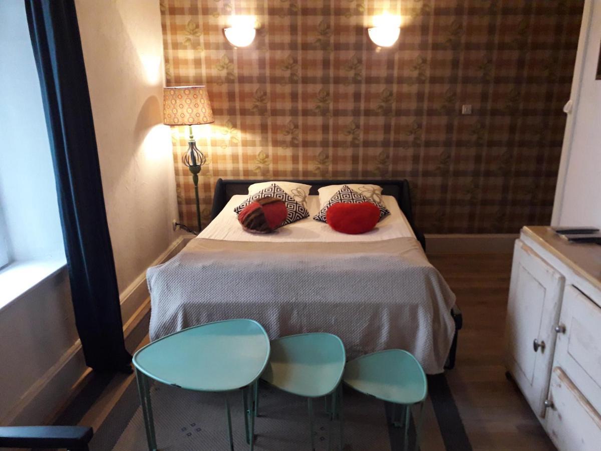 Gites, Les Jonquilles, Le Sagard Et Bungalow Les Brimbelles, Nature Et Detente La Houssiere 外观 照片