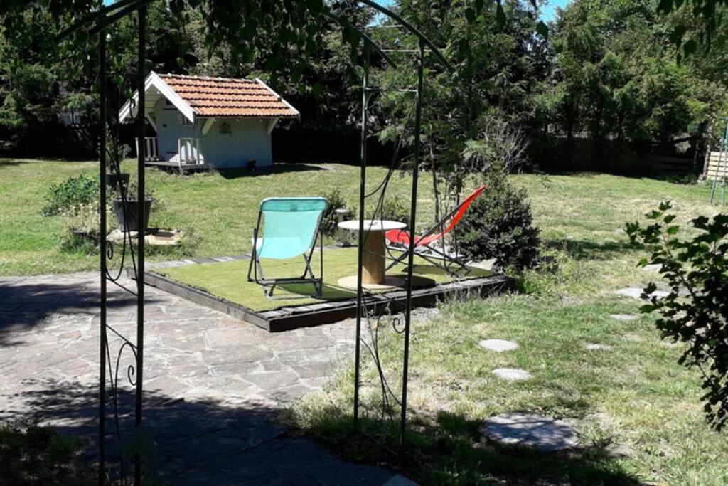 Gites, Les Jonquilles, Le Sagard Et Bungalow Les Brimbelles, Nature Et Detente La Houssiere 外观 照片